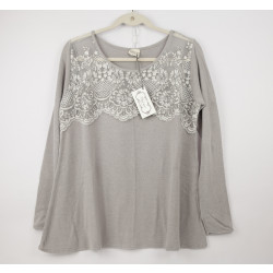Blusa Chez Moi serie Lucilla, colore cemento, pizzo Petra